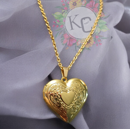 Pre - Order Stainless Steel Floral Style Lockets (Ships in 1-2 Weeks)