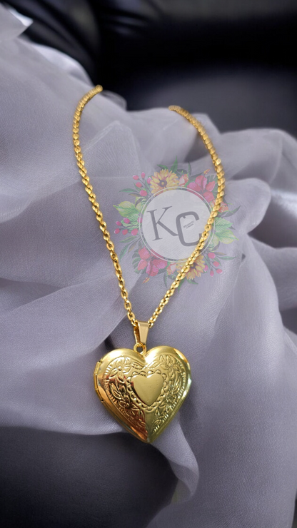 Zinc Alloy Heart Locket